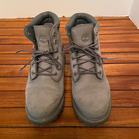 Timberland Gray Boots - Picture 4 of 12